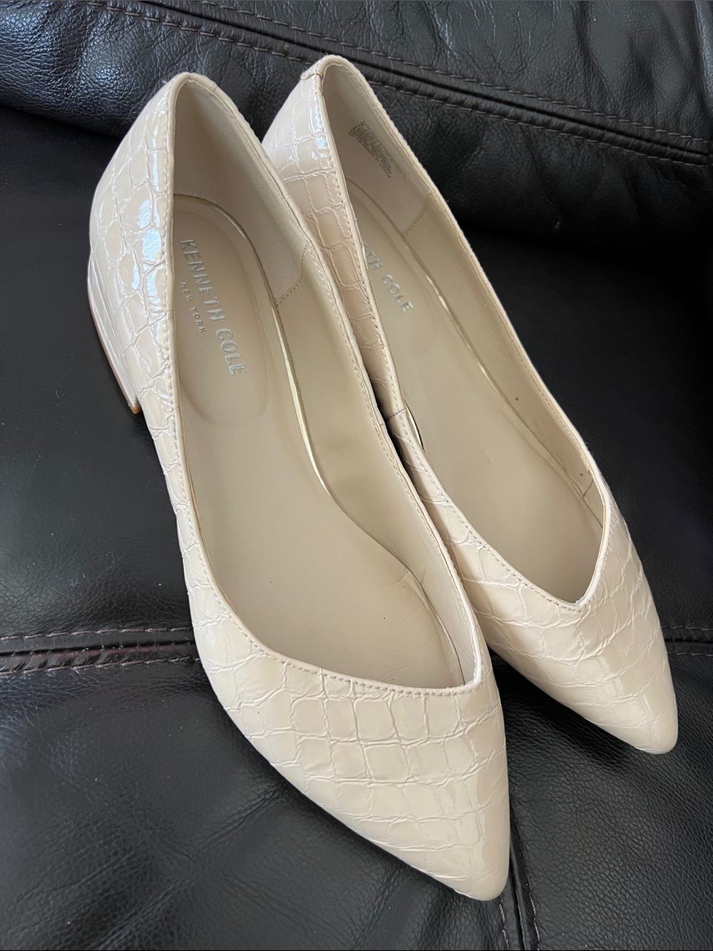 Kenneth Cole Croc-Embossed Pointed Toe Flats in Cream